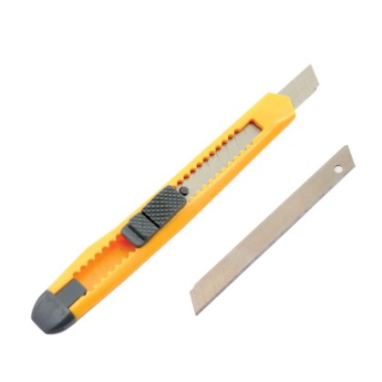 Hoja cutter ref: 09mm 10...